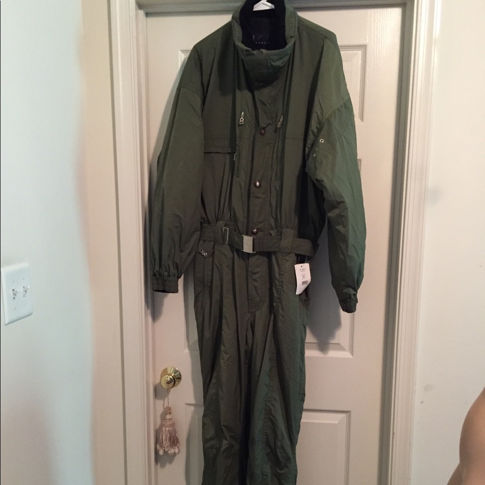 Bogner Men’s ski suit NWT 40 long $1195